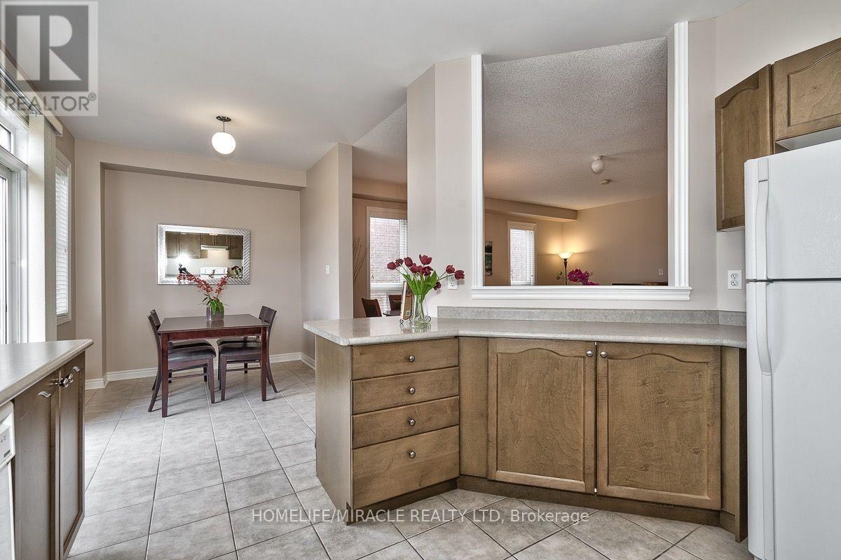 3 Ashdale Road, Brampton (Bram West), Ontario  L6Y 5M7 - Photo 6 - W13660184