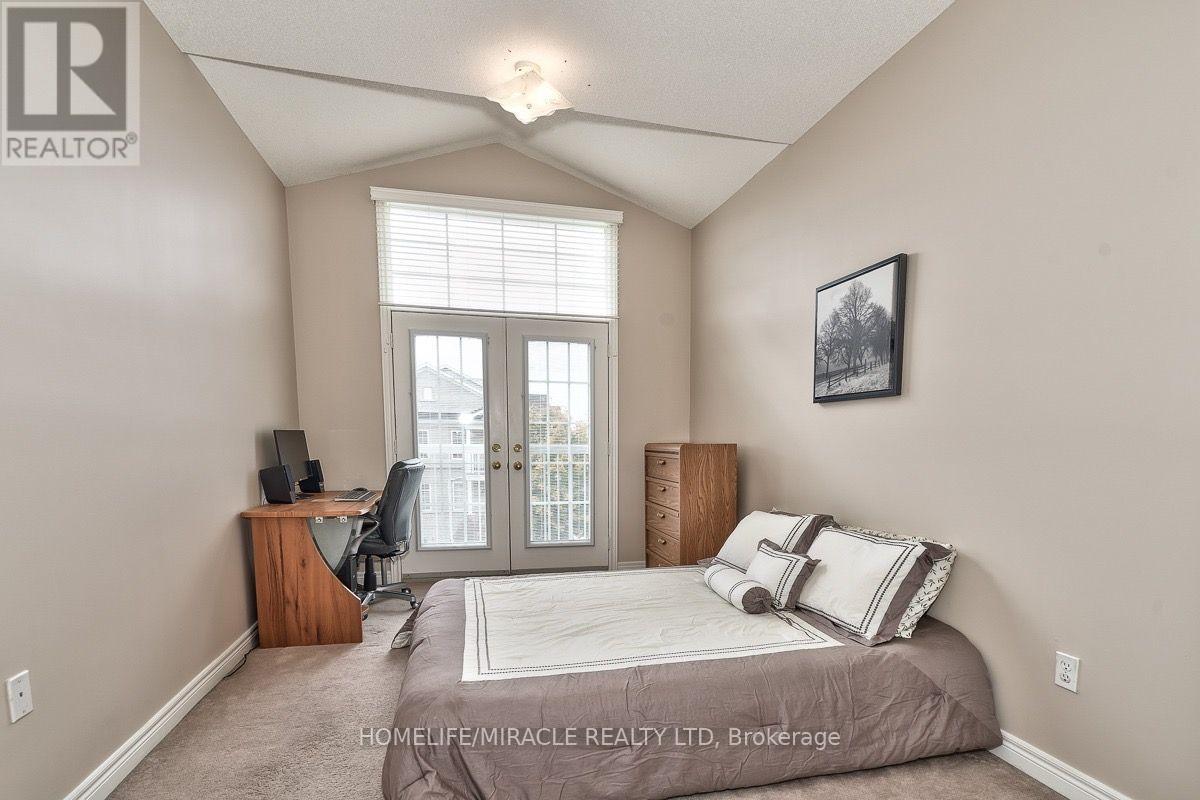 3 Ashdale Road, Brampton (Bram West), Ontario  L6Y 5M7 - Photo 8 - W13660184