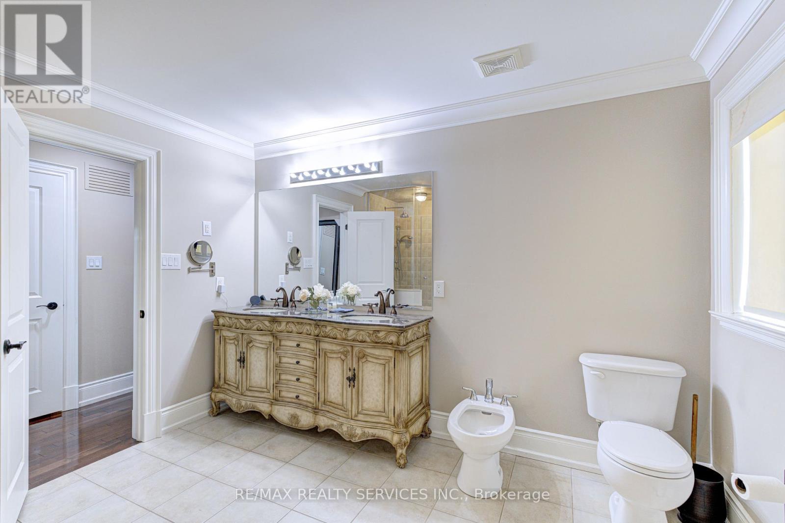 16 Fallgate Drive, Brampton, Ontario  L6X 0R5 - Photo 27 - W12913330