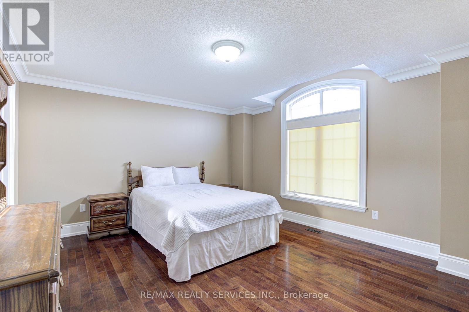 16 Fallgate Drive, Brampton, Ontario  L6X 0R5 - Photo 31 - W12913330