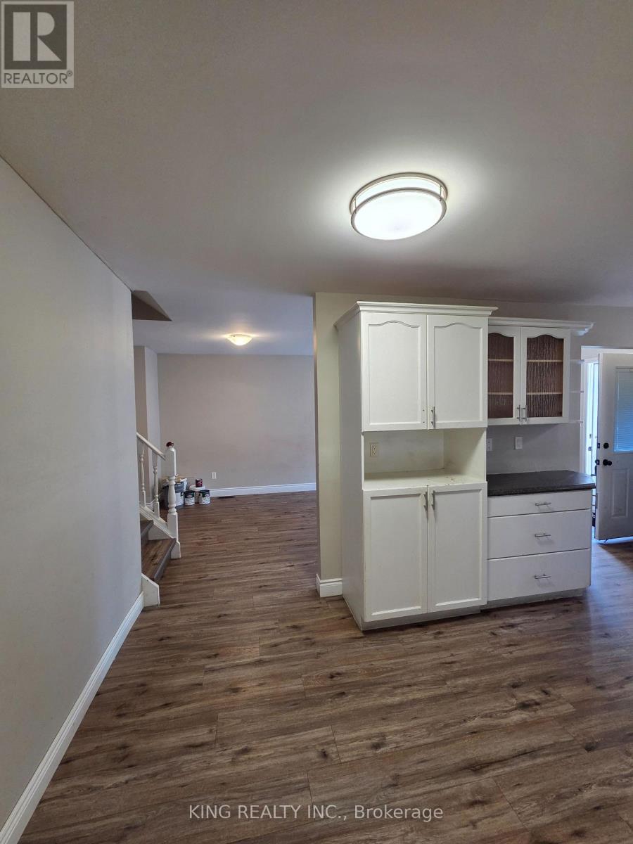 287 Portsmouth Crescent E, London East, Ontario N5V 4E1 - Photo 12 - X13660086
