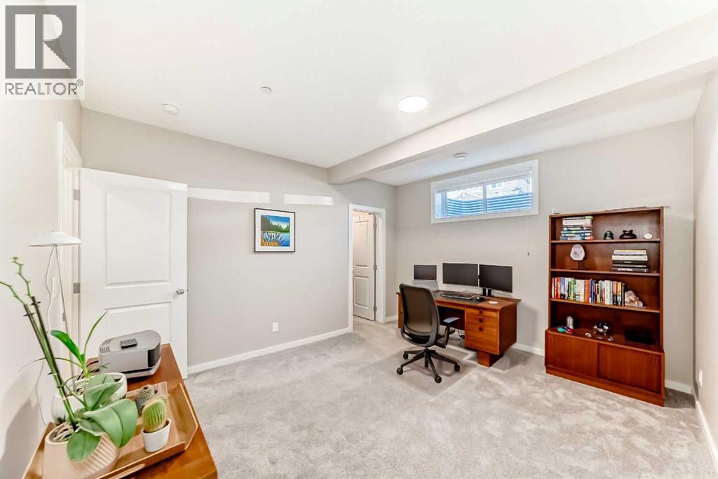 277 Lucas Avenue NW, Calgary, Alberta  T3P 1S3 - Photo 20 - A2303719