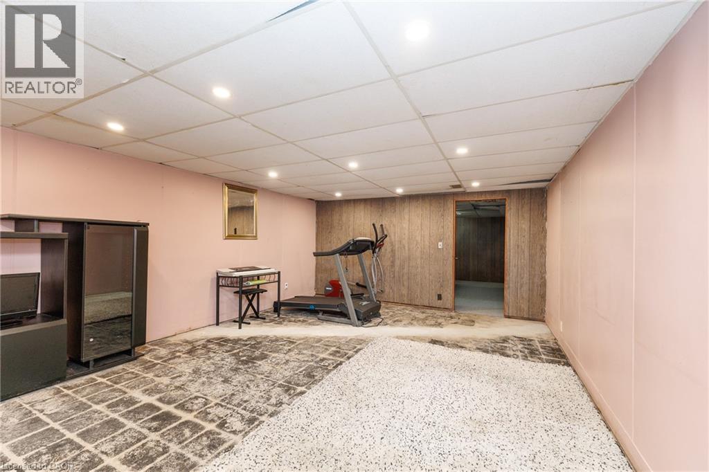 249 Mcneilly Road, Stoney Creek, Ontario  L8E 5H2 - Photo 32 - 40854548
