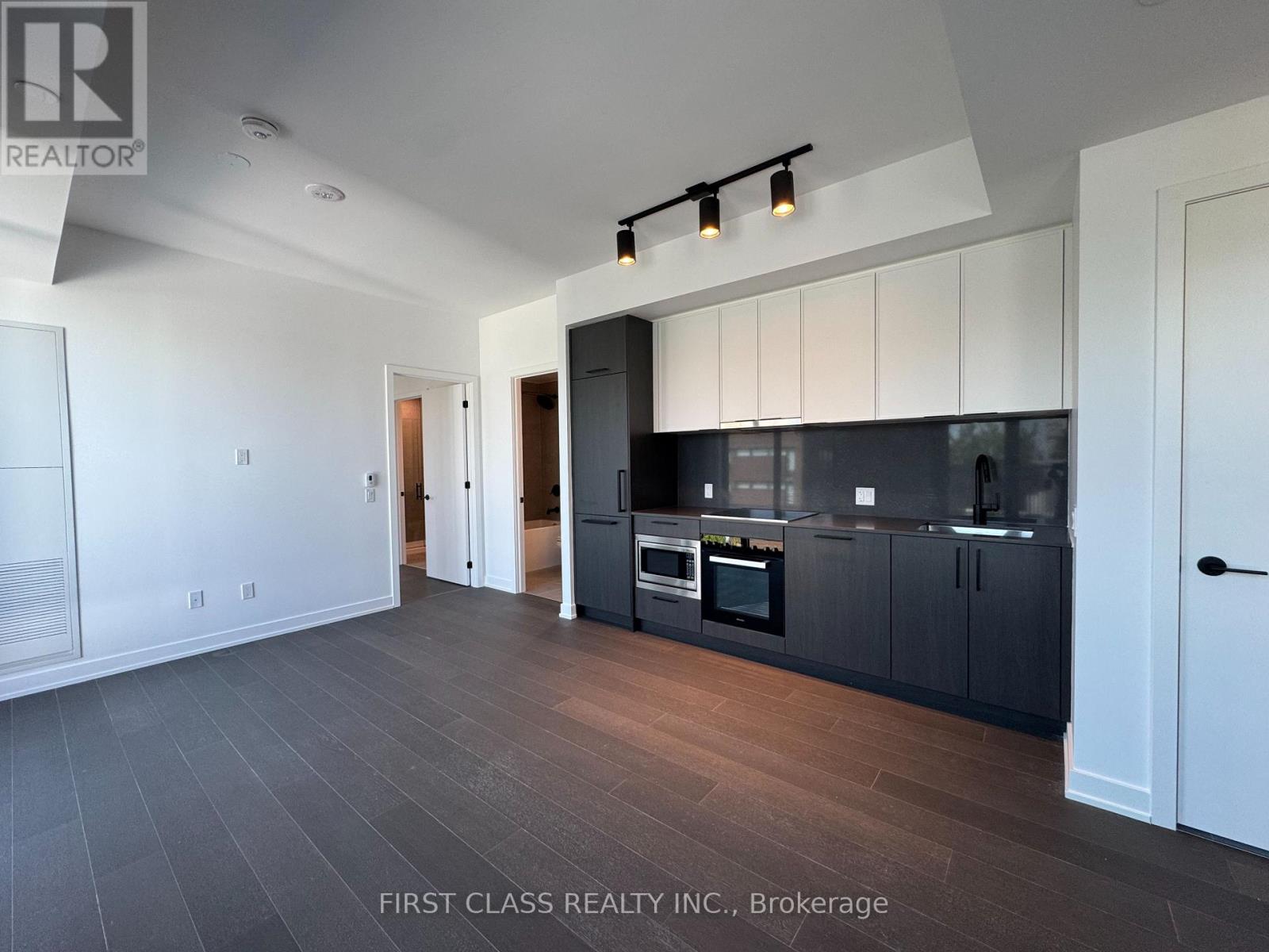 822 - 91 Montclair Avenue, Toronto, Ontario  M5P 0B1 - Photo 3 - C13630660