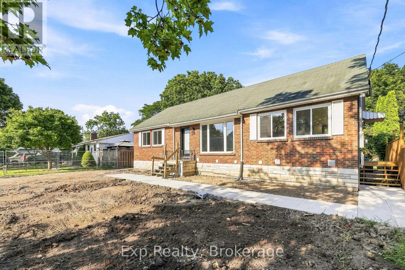 B - 372 Major Street, Cobourg, Ontario  K9A 4C7 - Photo 3 - X13660216
