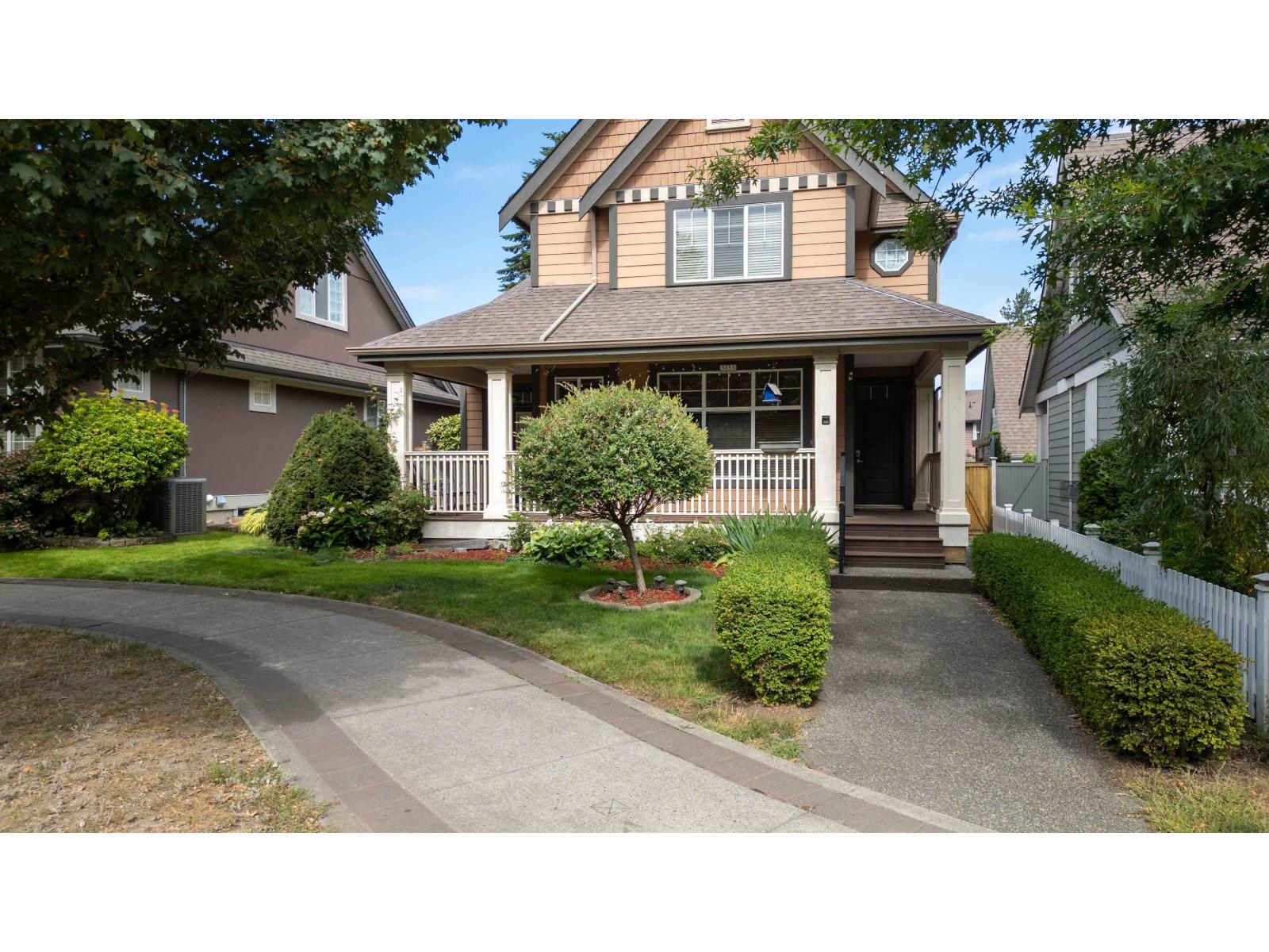 5853 GARRISON BOULEVARD|Garrison Crossing, Chilliwack, British Columbia