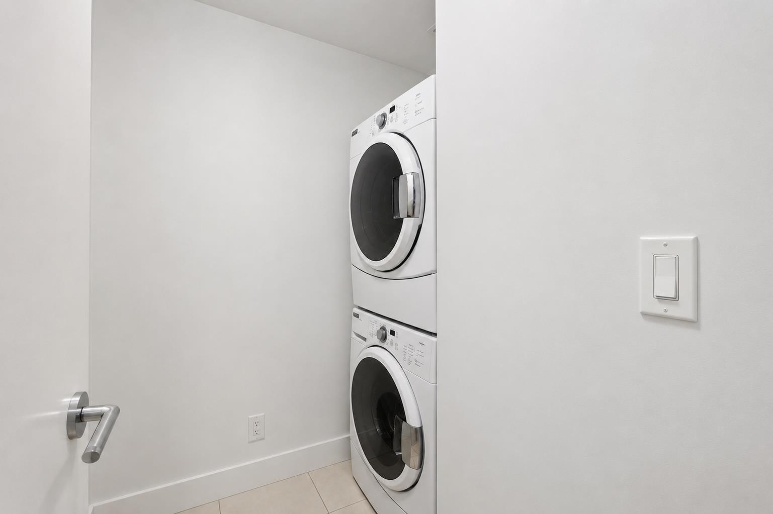 505 15152 Russell Avenue, White Rock, British Columbia  V4B 0A3 - Photo 12 - R3154012