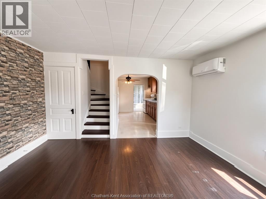 41 Woods Street, Chatham, Ontario  N7L 3P9 - Photo 7 - 26019424
