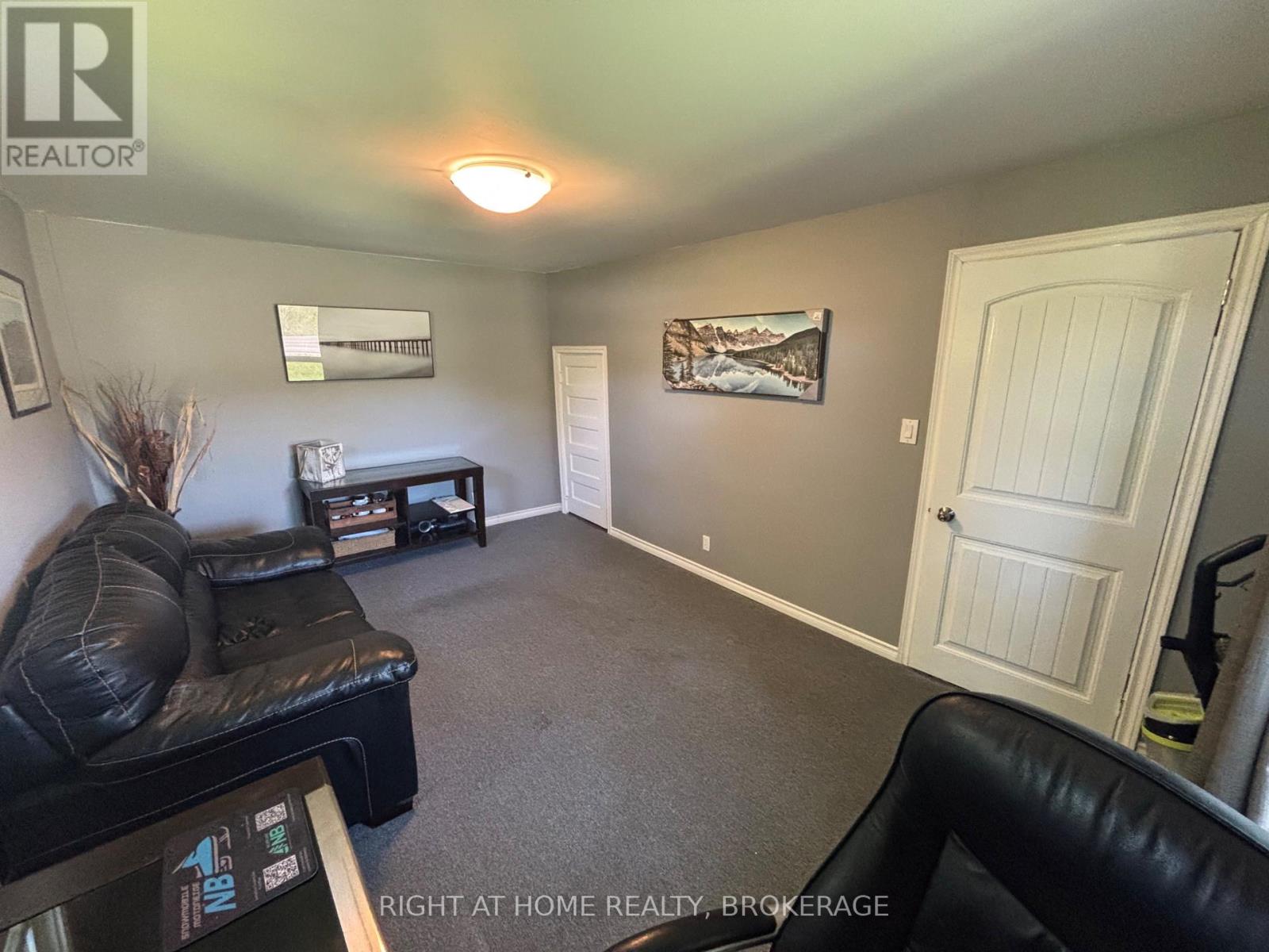 720 Webber Road, Pelham (Fenwick), Ontario  L0S 1C0 - Photo 13 - X13660212