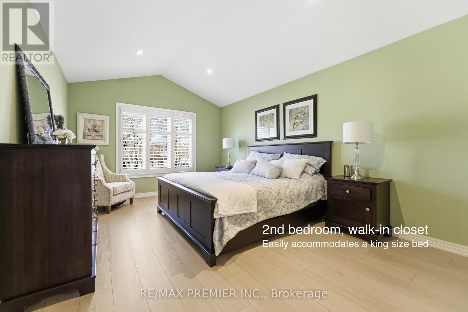 2304 Sovereign Street, Oakville, Ontario  L6L 1L6 - Photo 16 - W13651892