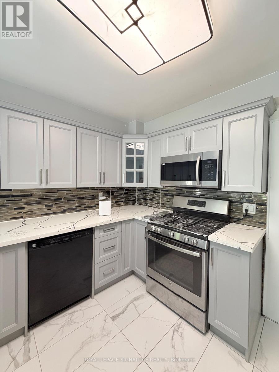 Main - 41 Broadbridge Drive, Toronto, Ontario  M1C 3K5 - Photo 7 - E13659604