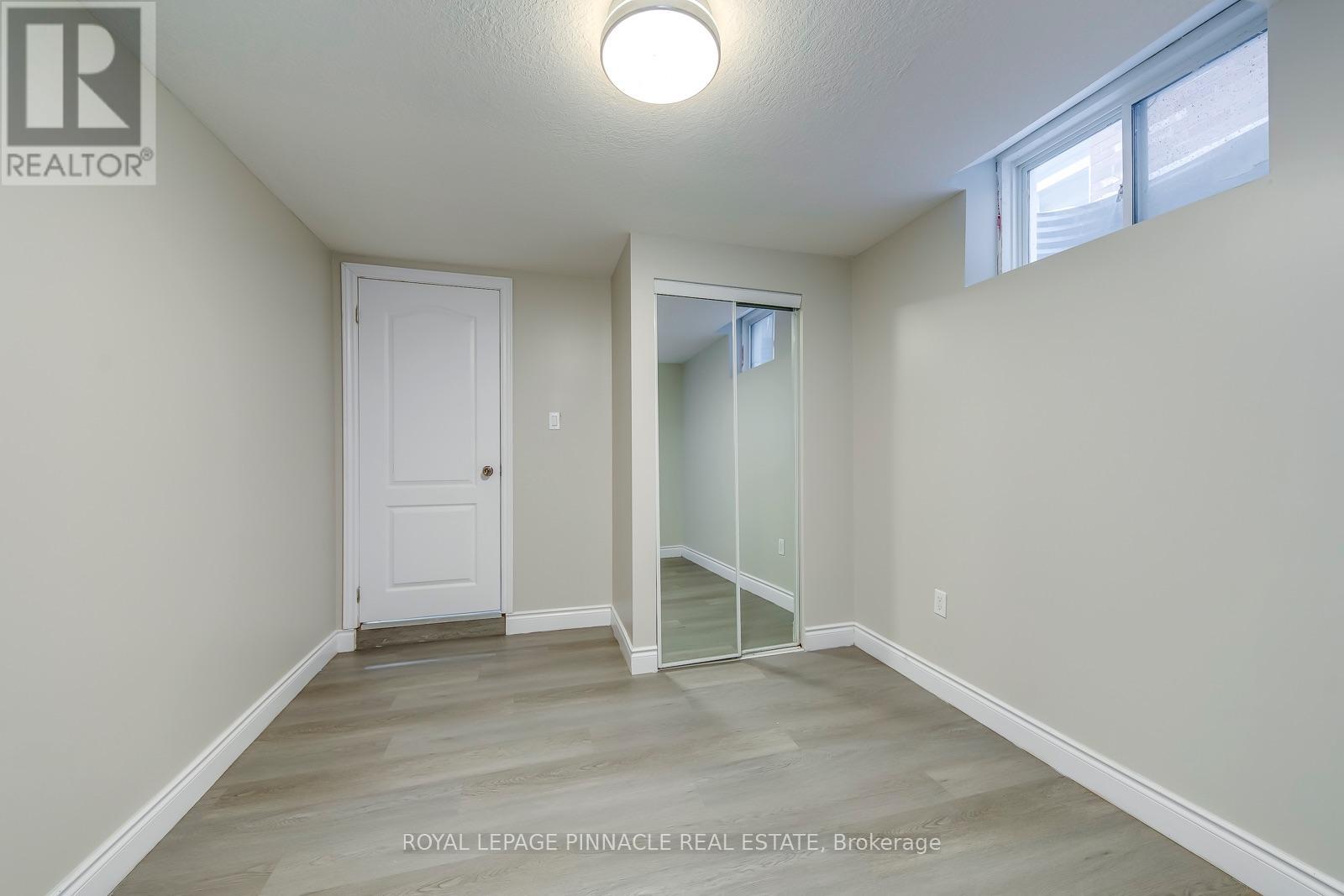 Lower - 11 Frankfurt Street, Kitchener, Ontario N2R 1T5 - Photo 16 - X13660200