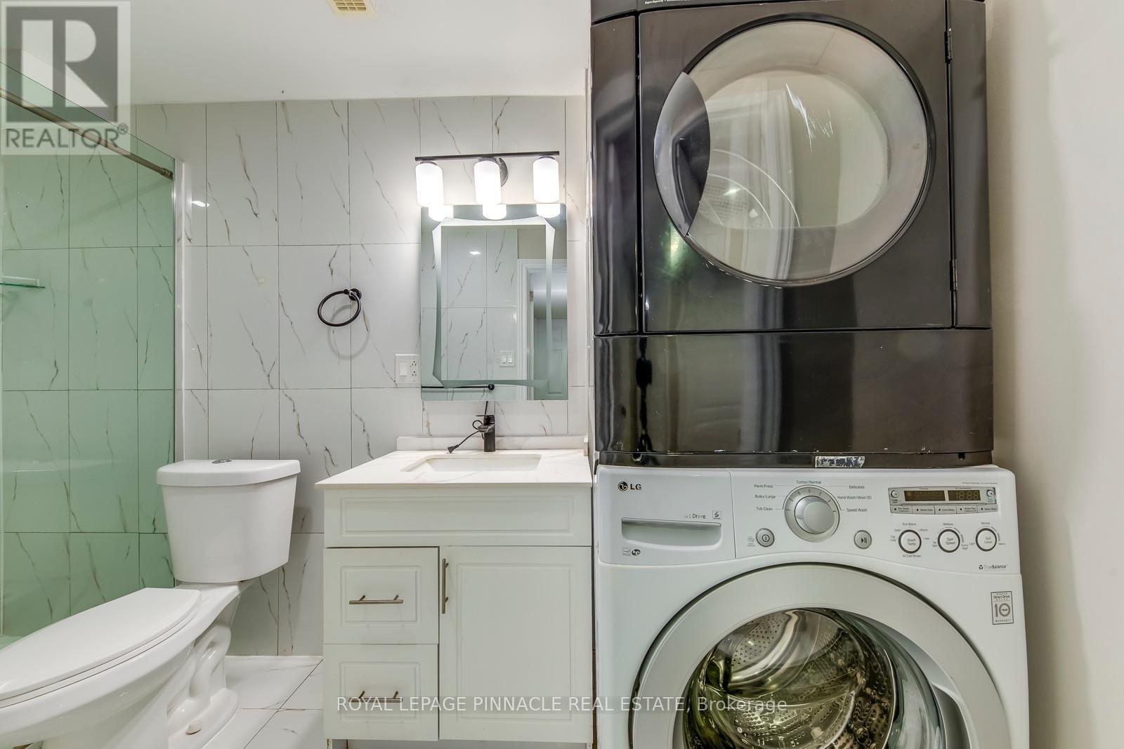 Lower - 11 Frankfurt Street, Kitchener, Ontario N2R 1T5 - Photo 19 - X13660200