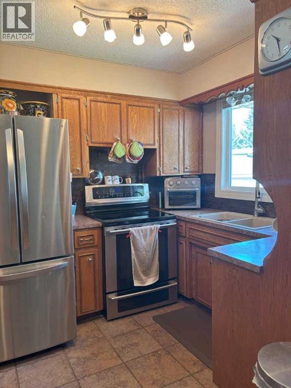 4924 40 Avenue NW, Calgary, Alberta  T3A 2P1 - Photo 11 - A2307439