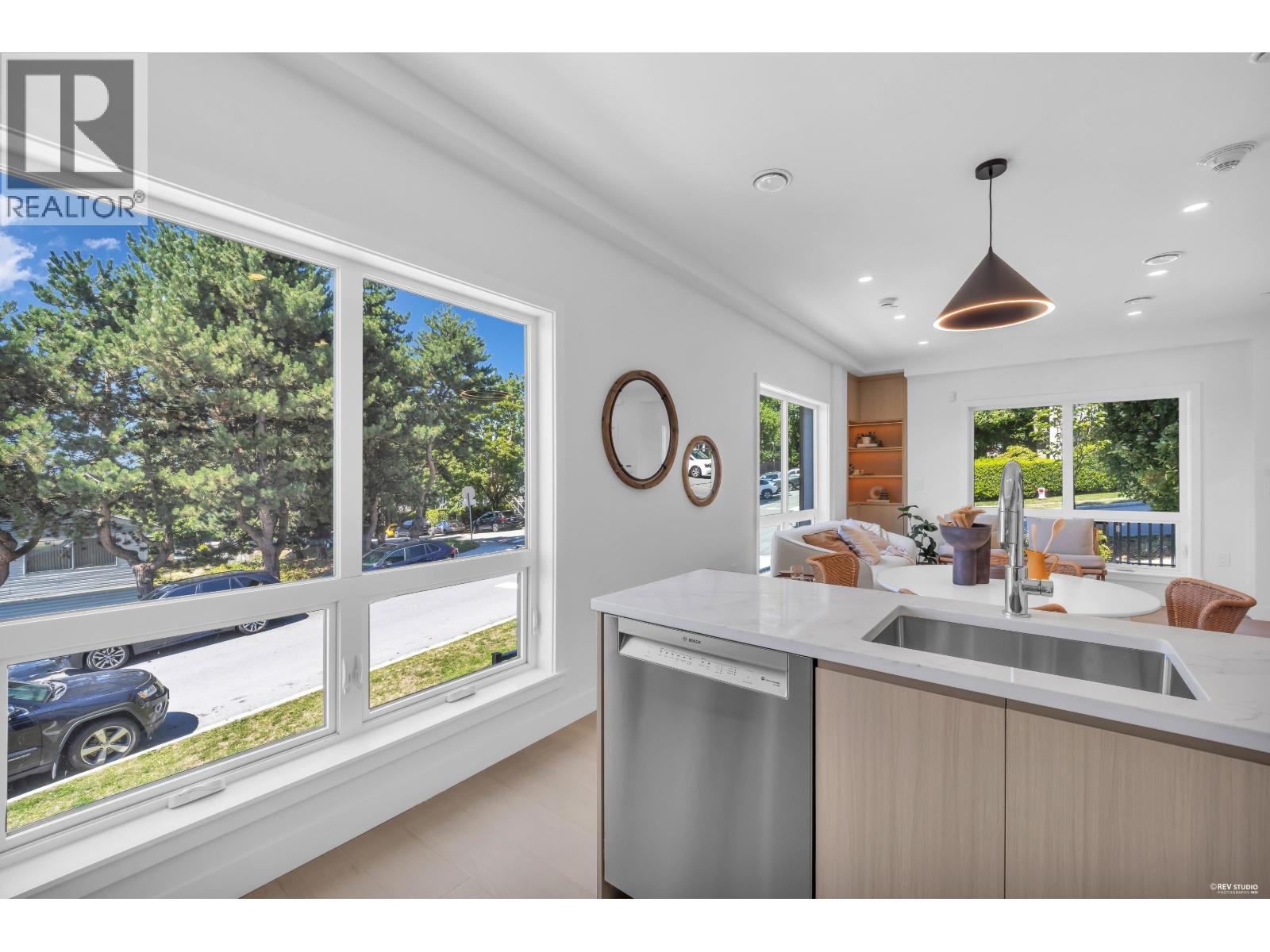 2 3800 Pender Street, Burnaby, British Columbia  V5C 2L5 - Photo 11 - R3154433