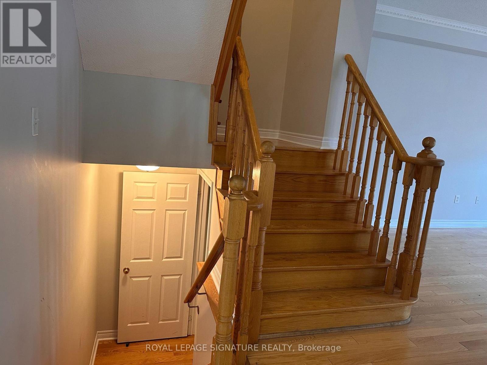 10 - 2295 Rochester Circle S, Oakville, Ontario  L6M 5C9 - Photo 10 - W13476232