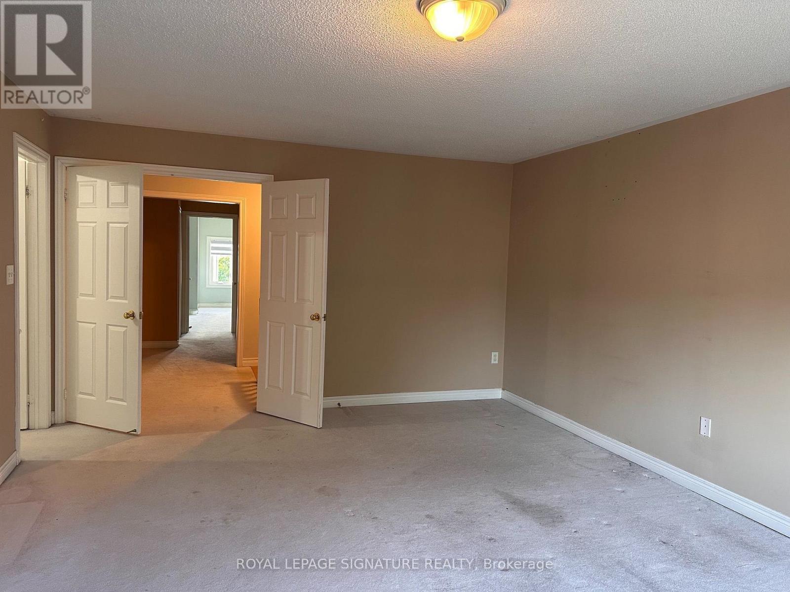 10 - 2295 Rochester Circle S, Oakville, Ontario  L6M 5C9 - Photo 15 - W13476232