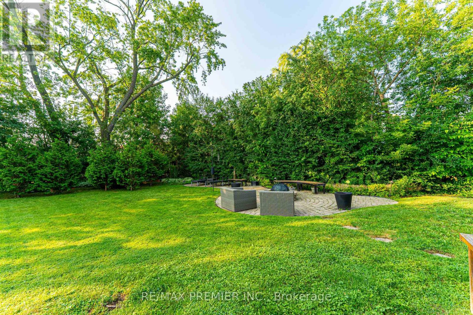 2304 Sovereign Street, Oakville, Ontario  L6L 1L6 - Photo 32 - W13651892