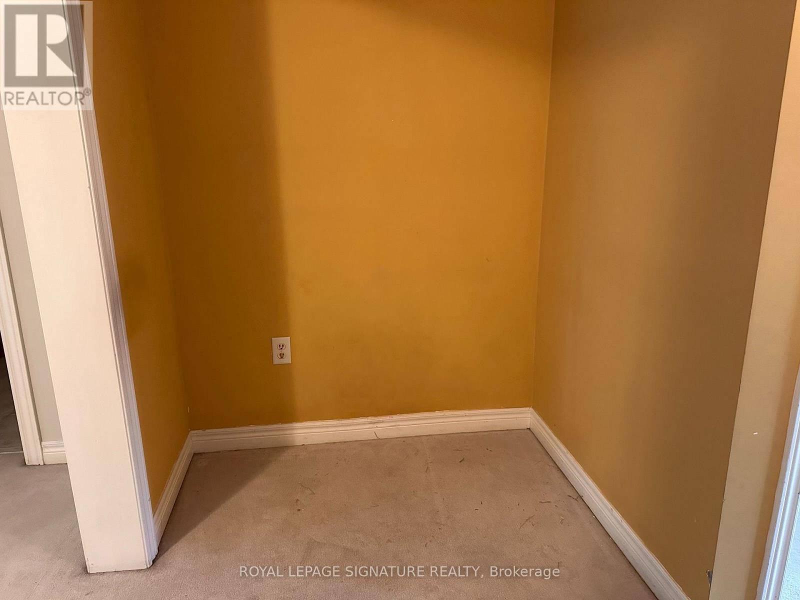 10 - 2295 Rochester Circle S, Oakville, Ontario  L6M 5C9 - Photo 23 - W13476232