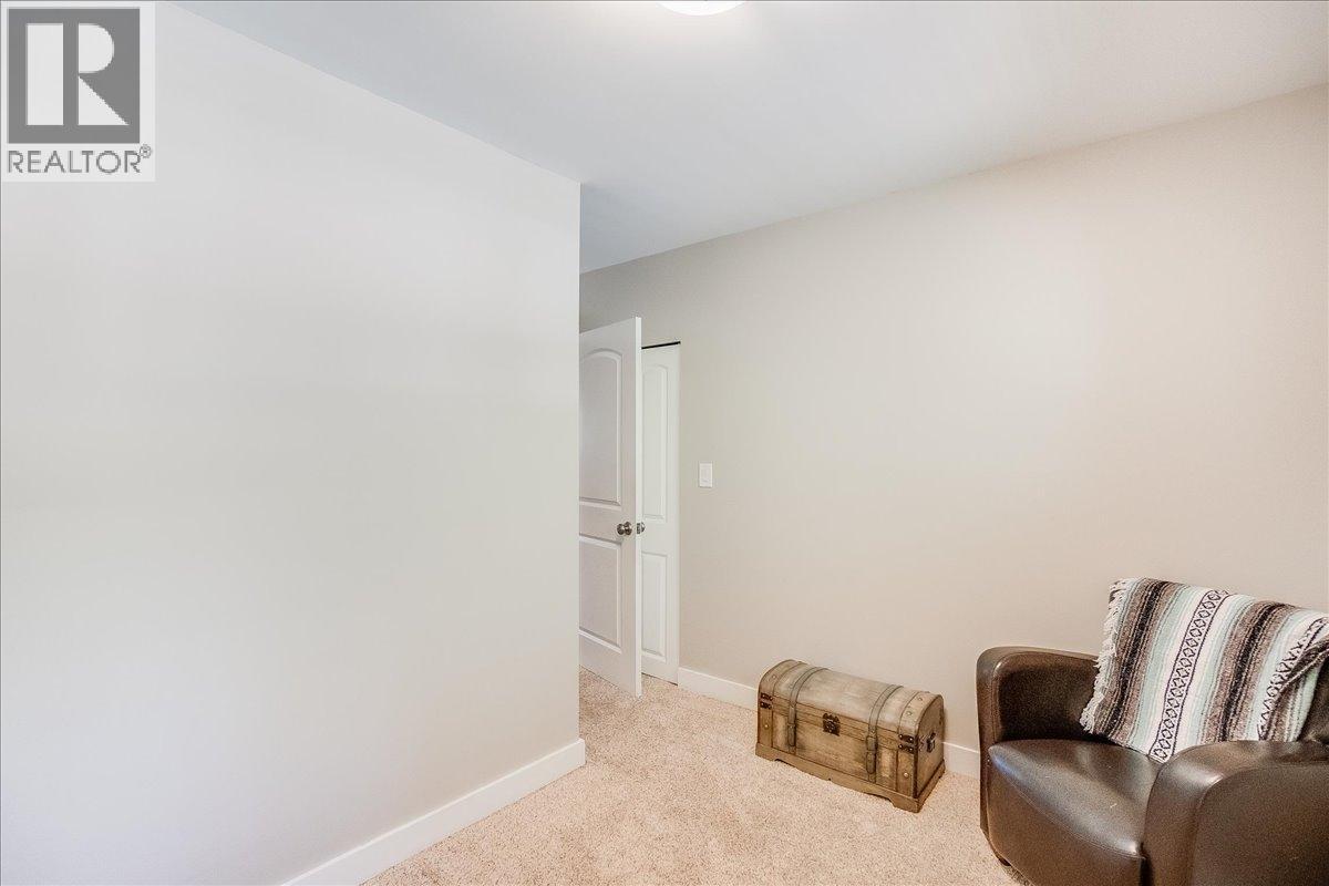 6010 Harrop-Procter Road, Nelson, British Columbia  V1L 6P7 - Photo 29 - 10365212