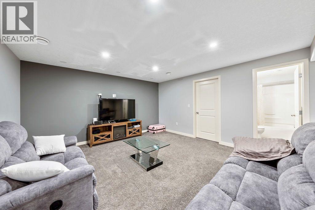 1625 Copperfield Boulevard Se, Calgary, Alberta  T2Z 0L2 - Photo 28 - A2317344