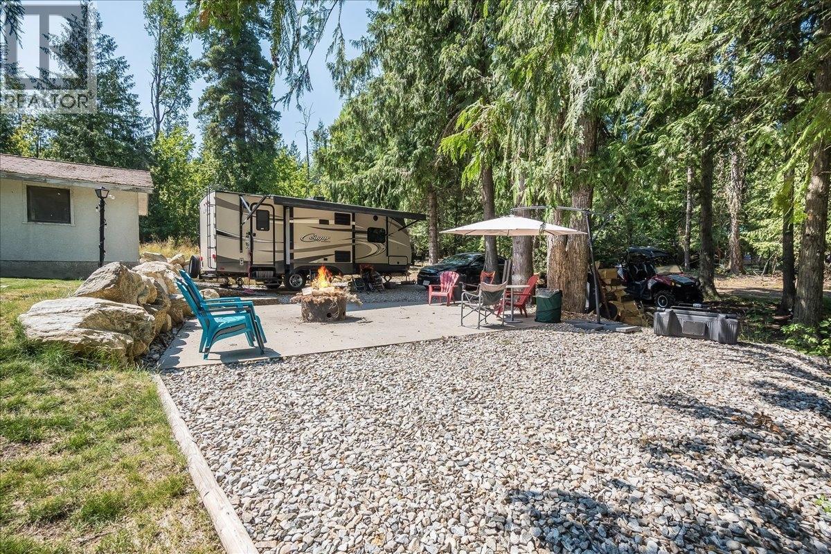 6010 Harrop-Procter Road, Nelson, British Columbia  V1L 6P7 - Photo 63 - 10365212
