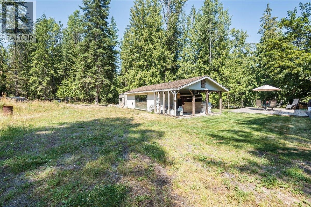 6010 Harrop-Procter Road, Nelson, British Columbia  V1L 6P7 - Photo 57 - 10365212