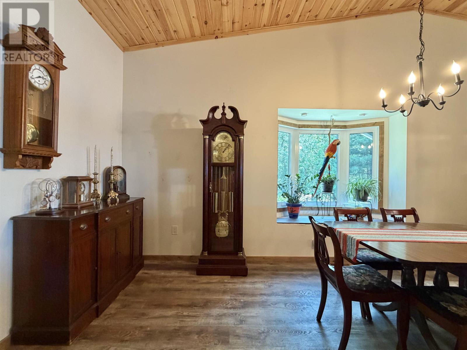 677 Old Station Rd, Fort Frances, Ontario  P9A 3M3 - Photo 12 - TB2601803