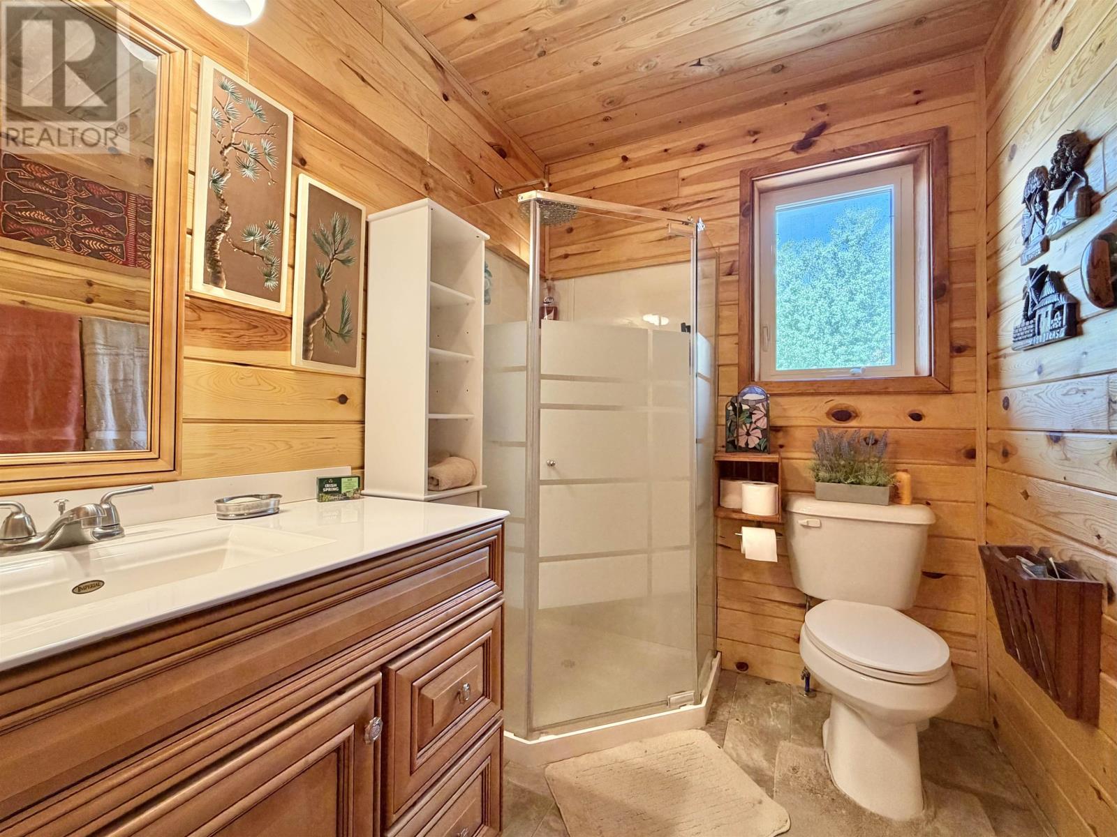 677 Old Station Rd, Fort Frances, Ontario  P9A 3M3 - Photo 43 - TB2601803