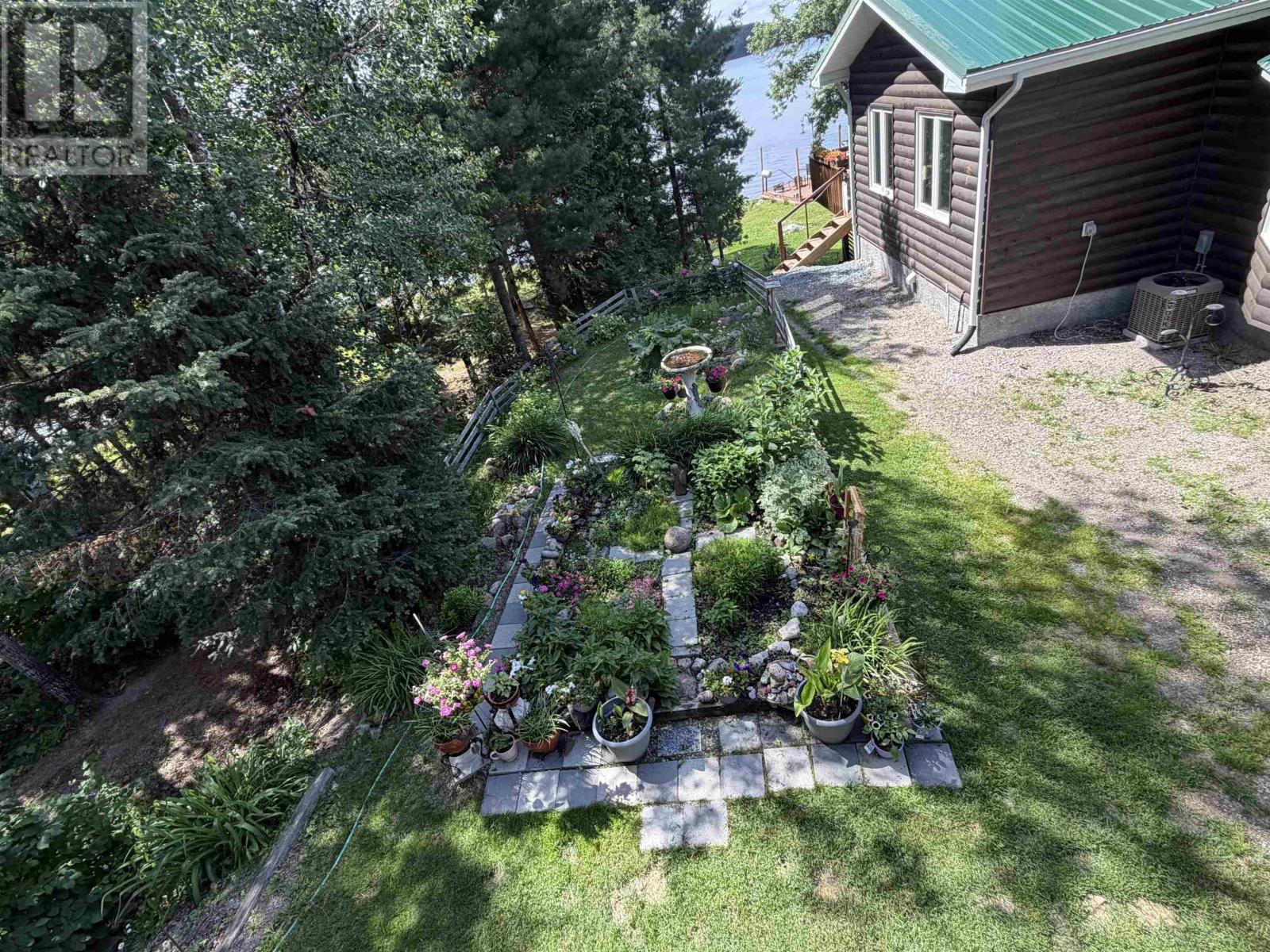 677 Old Station Rd, Fort Frances, Ontario  P9A 3M3 - Photo 45 - TB2601803