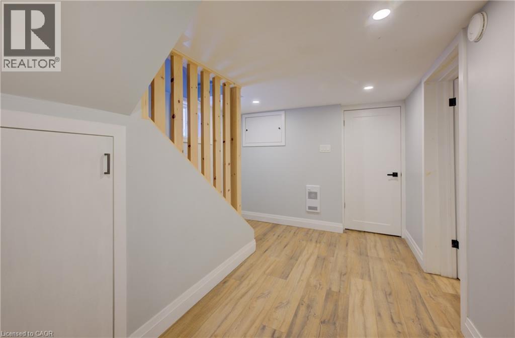 21 Fairview Avenue Unit# Basement, Kitchener, Ontario  N2H 3E7 - Photo 17 - 40838493