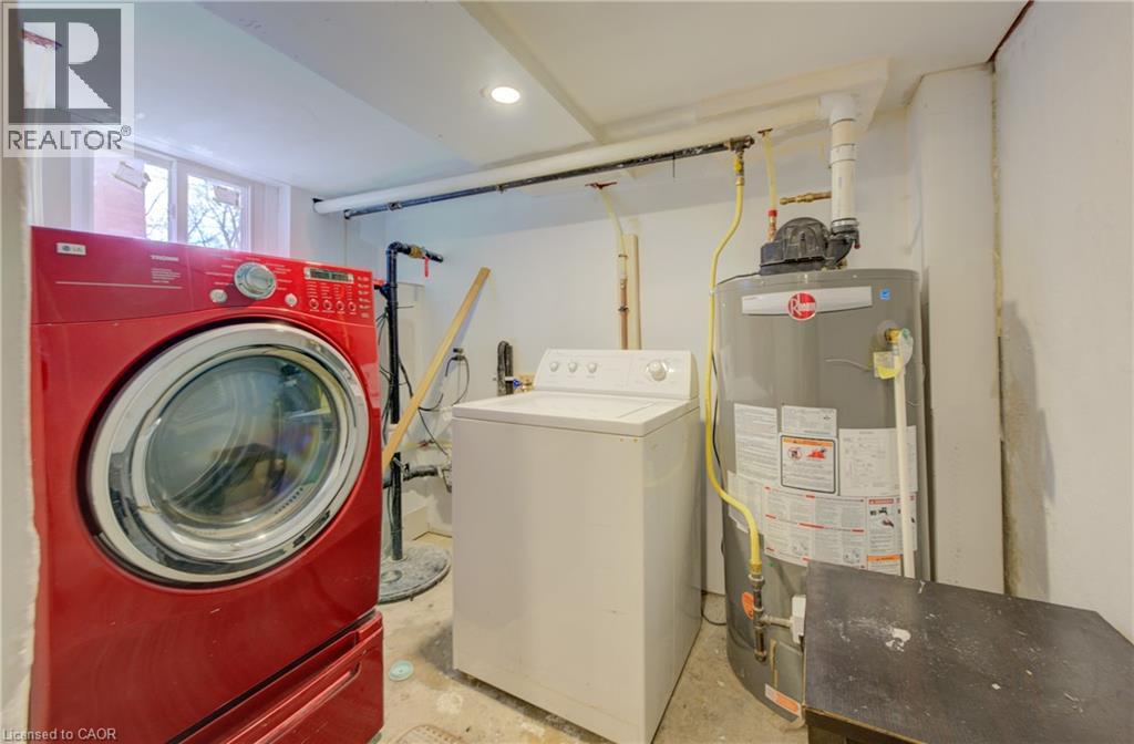 21 Fairview Avenue Unit# Basement, Kitchener, Ontario  N2H 3E7 - Photo 12 - 40838493