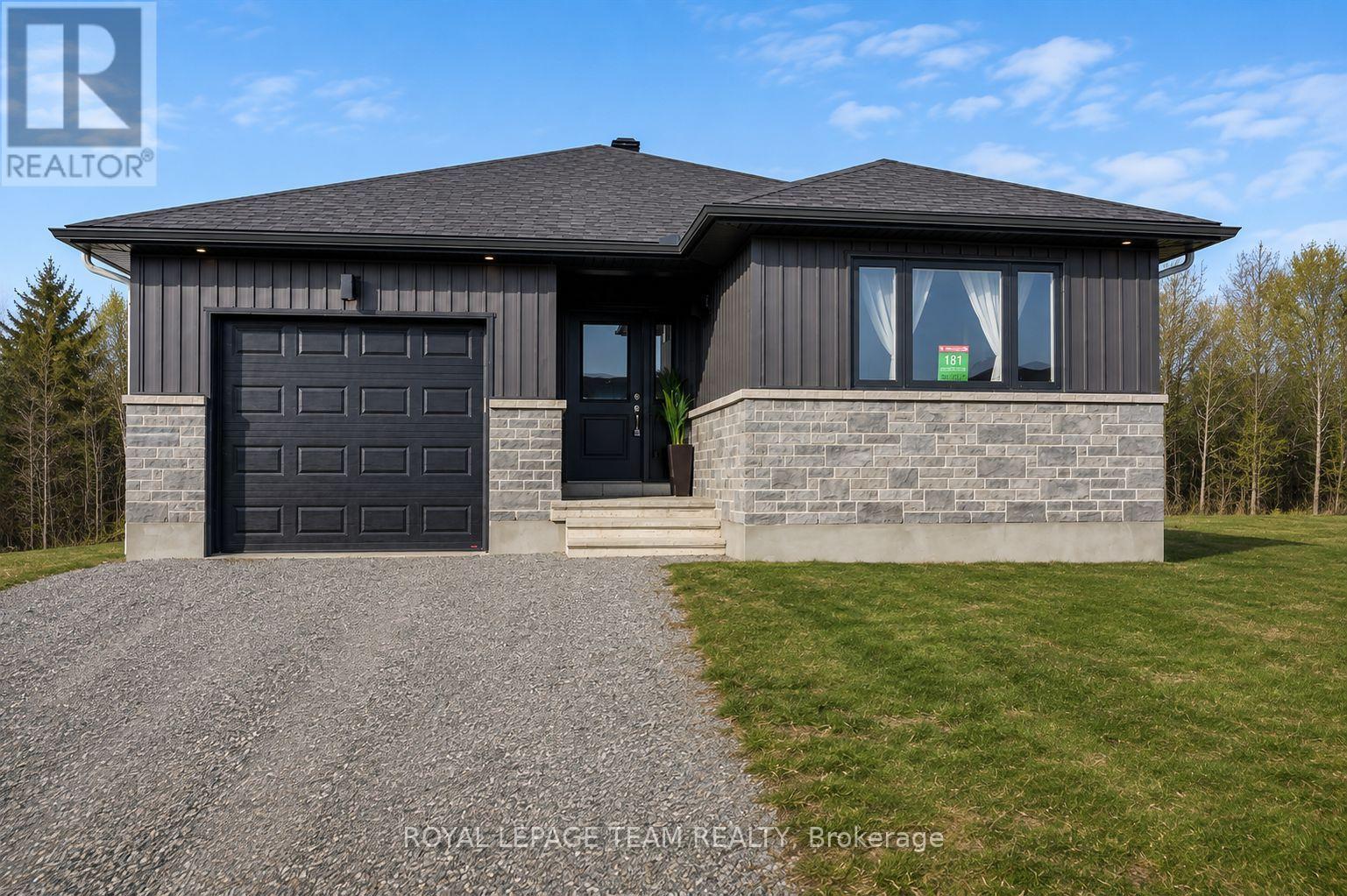 181 Seabert Drive, Arnprior, Ontario