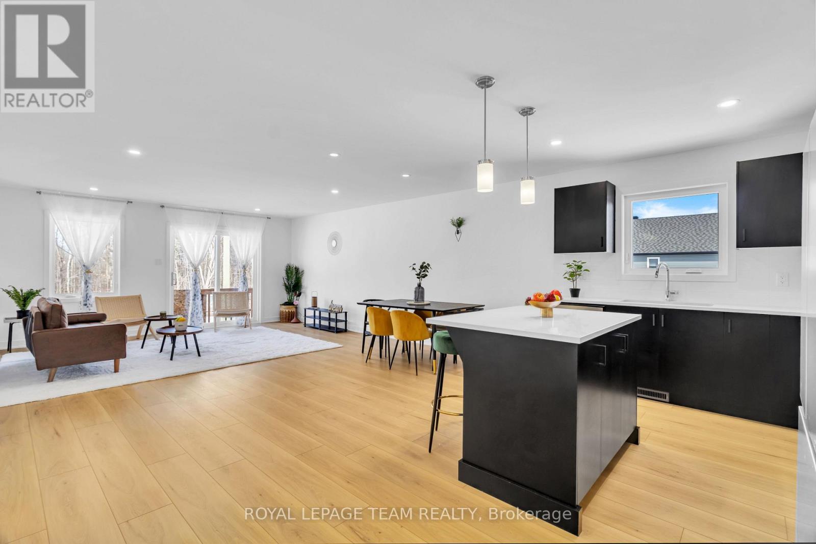 181 Seabert Drive, Arnprior, Ontario  K7S 0H9 - Photo 6 - X13660268