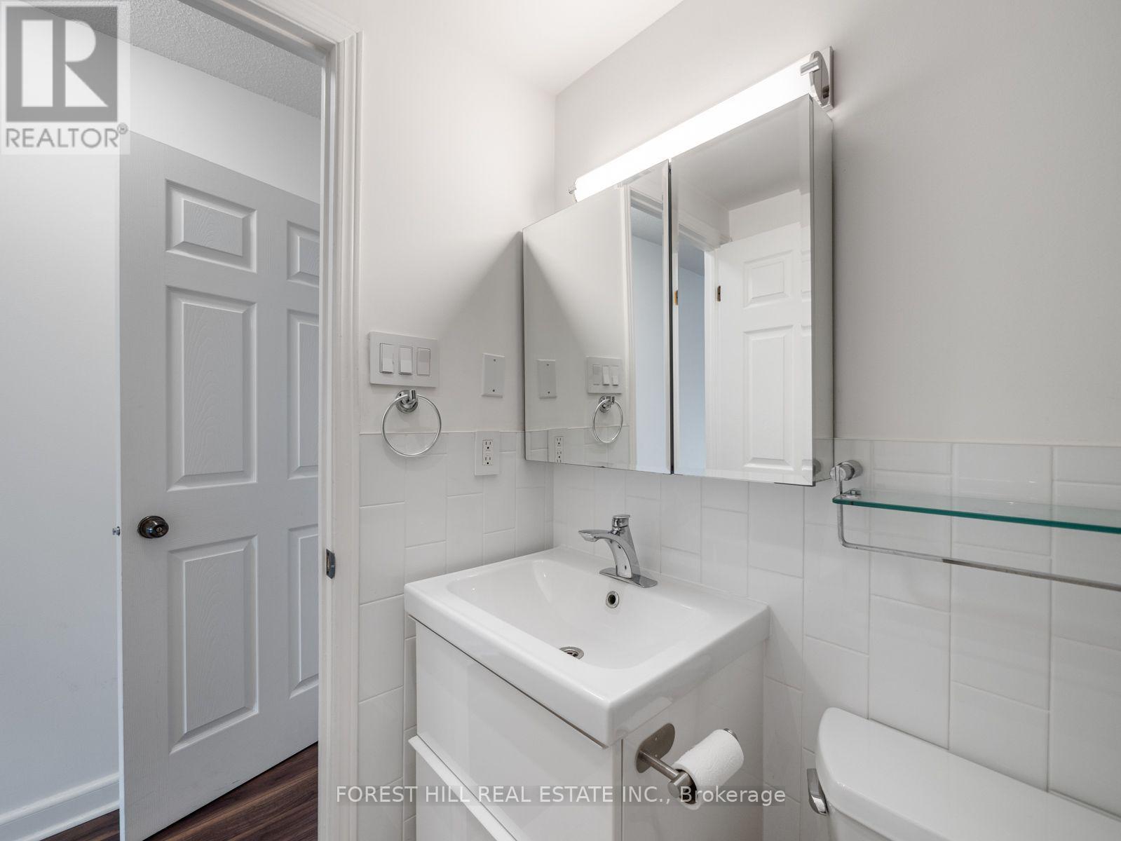 303 - 500 Glencairn Avenue, Toronto, Ontario M6B 1Z1 - Photo 25 - C13583956
