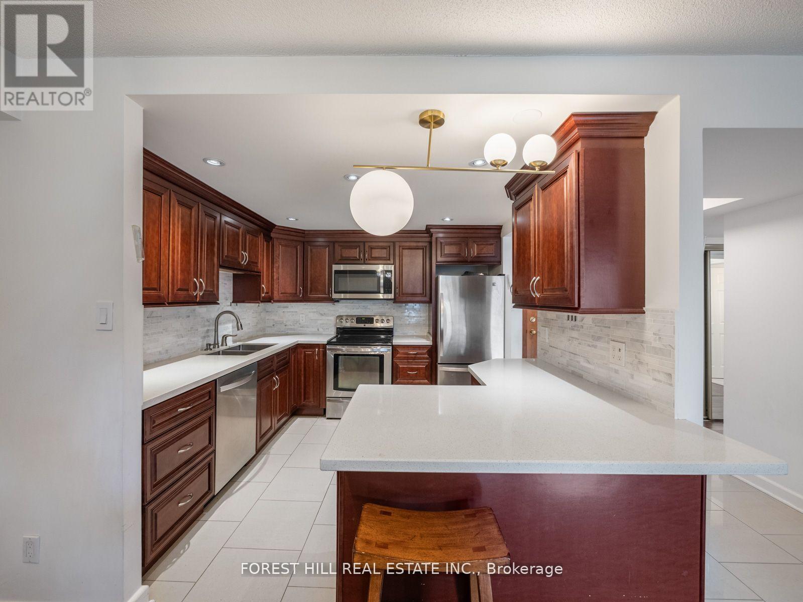 303 - 500 Glencairn Avenue, Toronto, Ontario M6B 1Z1 - Photo 11 - C13583994