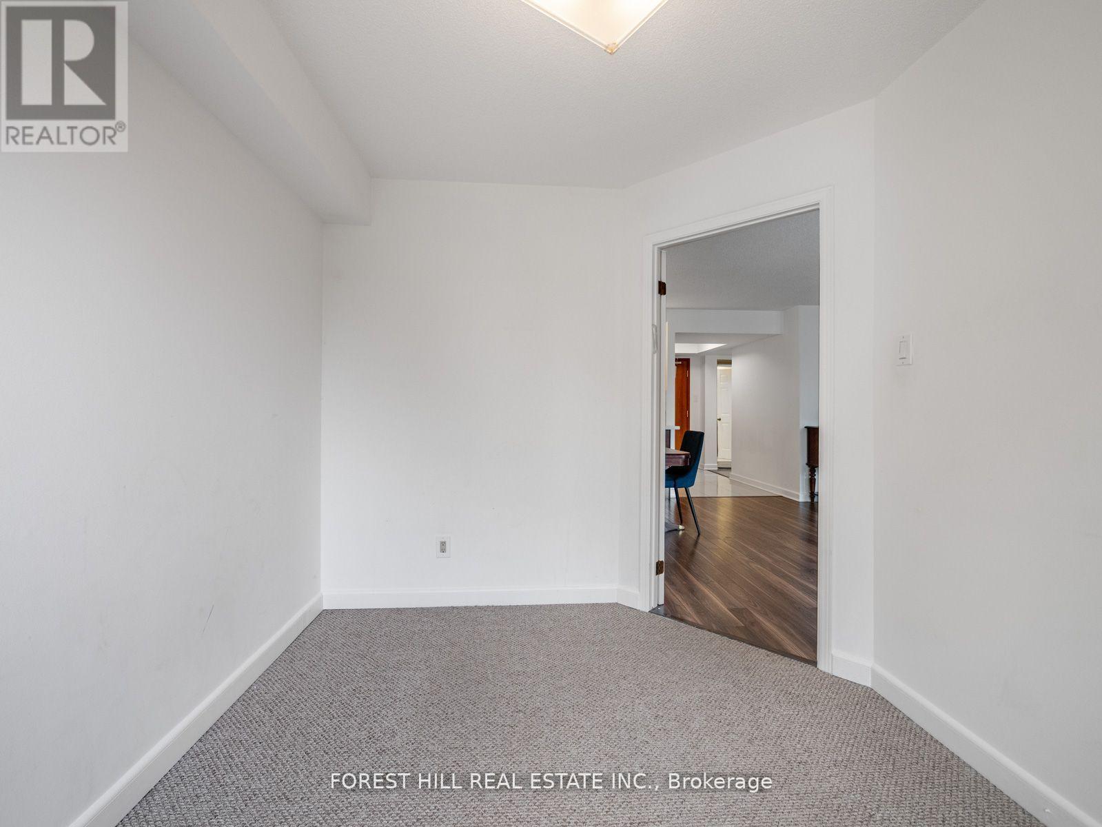 303 - 500 Glencairn Avenue, Toronto, Ontario M6B 1Z1 - Photo 21 - C13583994