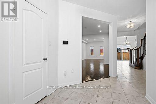 144 Bruce Cameron Drive, Clarington (Bowmanville), Ontario  L1C 0W3 - Photo 30 - E13660260
