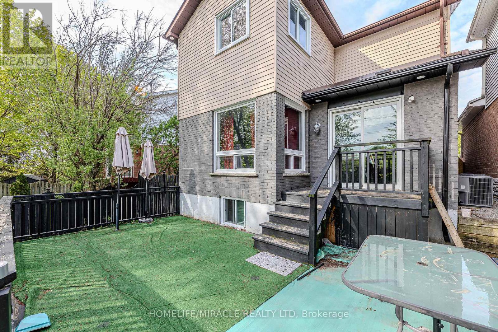 851 Bennett Court, Oshawa, Ontario  L1K 1V3 - Photo 44 - E13660266
