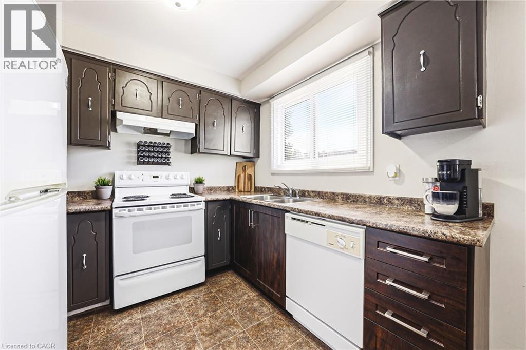 11 Harrisford Street Unit# 91, Hamilton, Ontario  L8K 6L7 - Photo 11 - 40837957