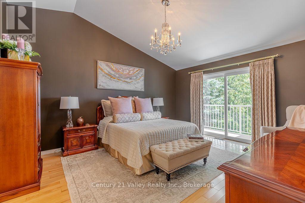 101 Biederman Road, North Algona Wilberforce, Ontario  K0J 1X0 - Photo 36 - X13660236