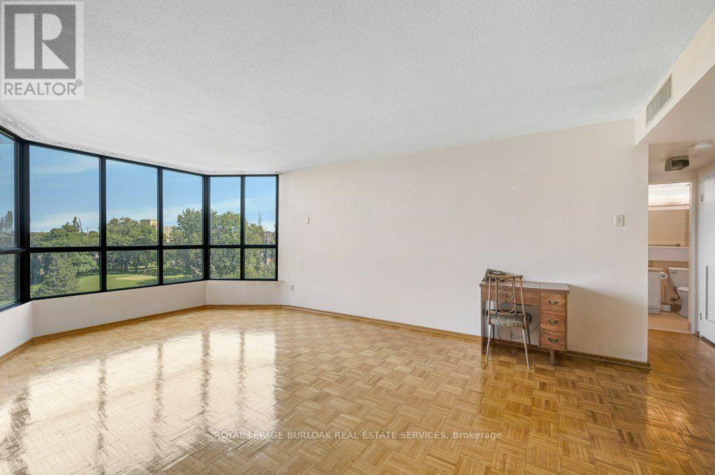 718 - 1333 Bloor Street, Mississauga, Ontario  L4Y 3T6 - Photo 6 - W13660240