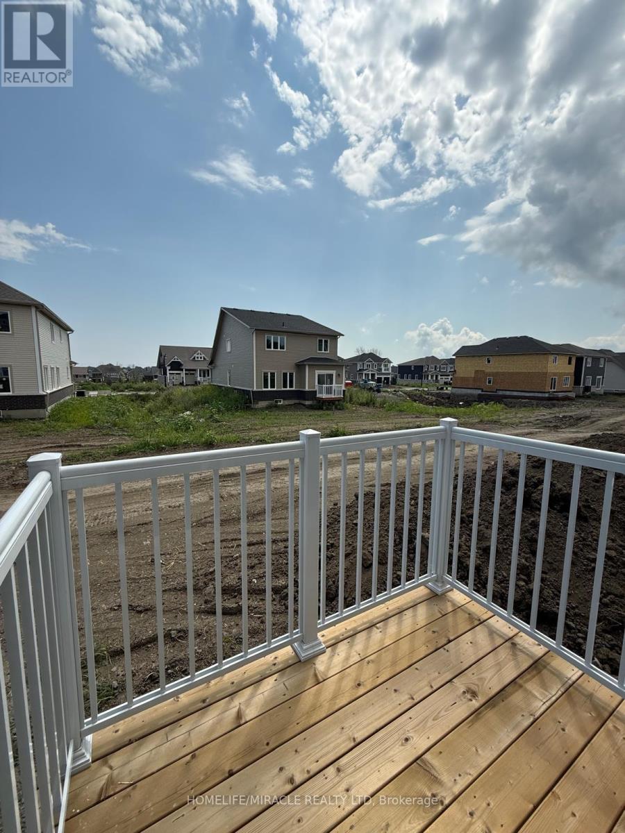 61 Royal Oak Crescent, Loyalist, Ontario  K0H 1G0 - Photo 11 - X13660262