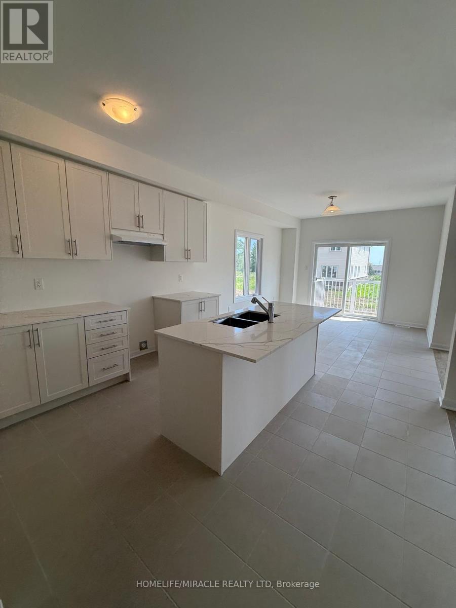 61 Royal Oak Crescent, Loyalist, Ontario  K0H 1G0 - Photo 7 - X13660262