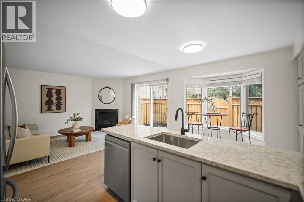 320 Hamilton Drive Unit# 10, Ancaster, Ontario  L9G 4W6 - Photo 13 - 40853262