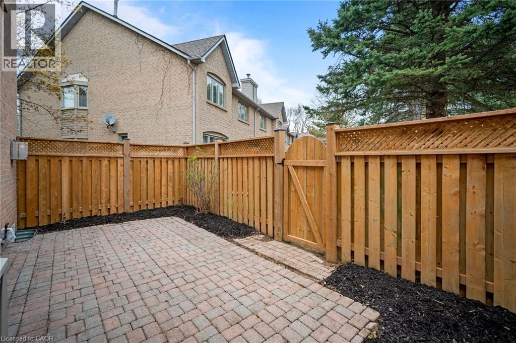 320 Hamilton Drive Unit# 10, Ancaster, Ontario  L9G 4W6 - Photo 33 - 40853262