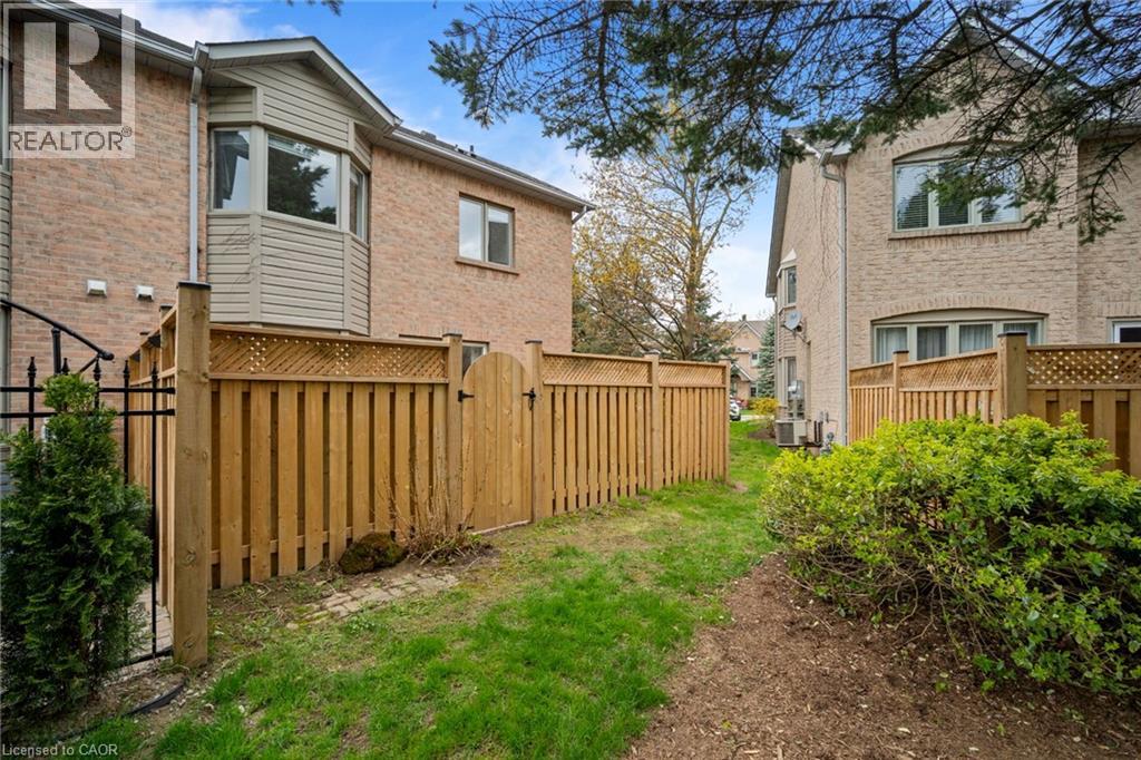 320 Hamilton Drive Unit# 10, Ancaster, Ontario  L9G 4W6 - Photo 36 - 40853262