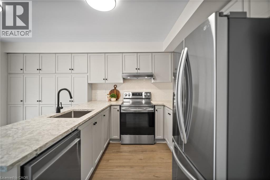 320 Hamilton Drive Unit# 10, Ancaster, Ontario  L9G 4W6 - Photo 8 - 40853262