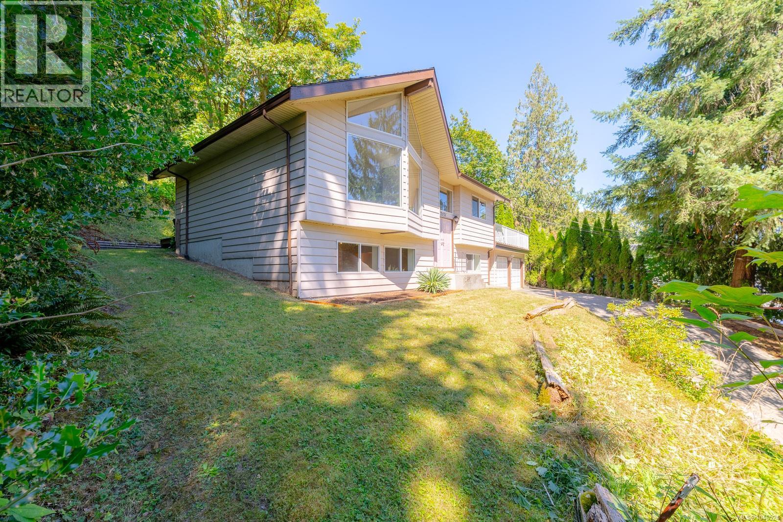 2151 Lakeside Dr, Nanaimo, British Columbia  V9X 1A8 - Photo 2 - 1046524