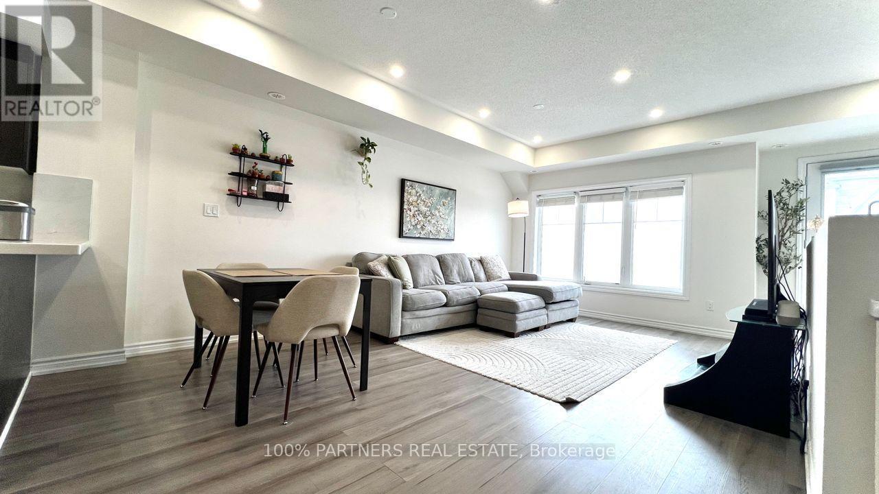 23 - 15 Eaton Park Lane, Toronto, Ontario  M1W 0A5 - Photo 2 - E13652252